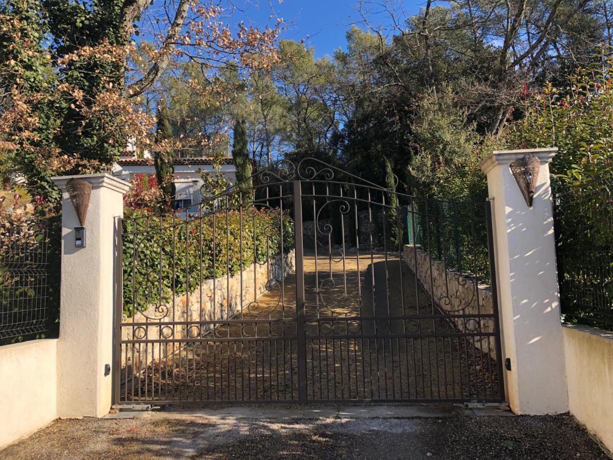 Le Clos De St Esprit Ντραγκινιάν Εξωτερικό φωτογραφία